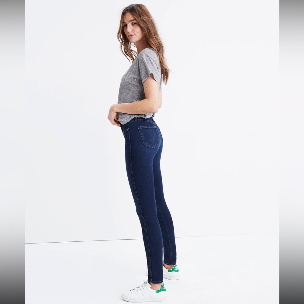 Madewell 10" High-Rise Skinny Jeans in Hayes Wash